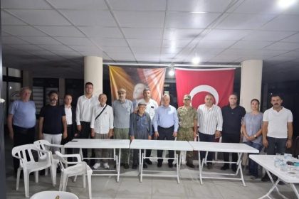 sehit-aileleri-ve-gazilerle-asure-programinda-bulustu