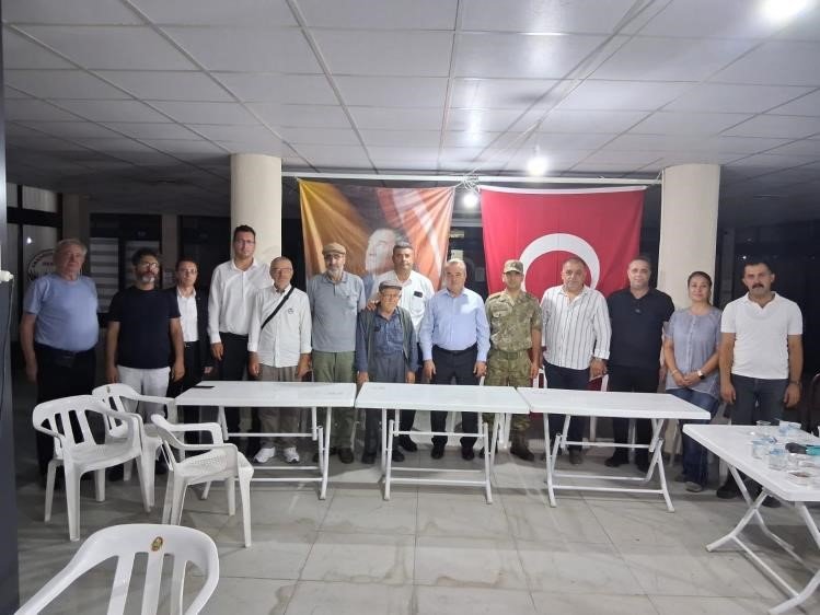 sehit-aileleri-ve-gazilerle-asure-programinda-bulustu