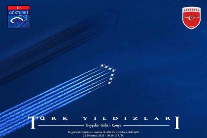 turk-yildizlarinin-beysehir-golu-uzerinde-ucusu-uydu-tarafindan-fotograflandi