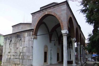 5-asirlik-tacettin-ibrahim-pasa-camisinde-restorasyon-yarilandi
