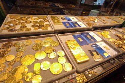altin-fiyatlari-son-uc-haftanin-en-dusuk-seviyesine-geriledi