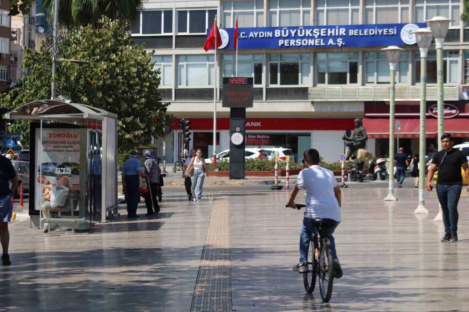 aydina-yerlesen-yabancilarin-sayisi-10-bin-oldu
