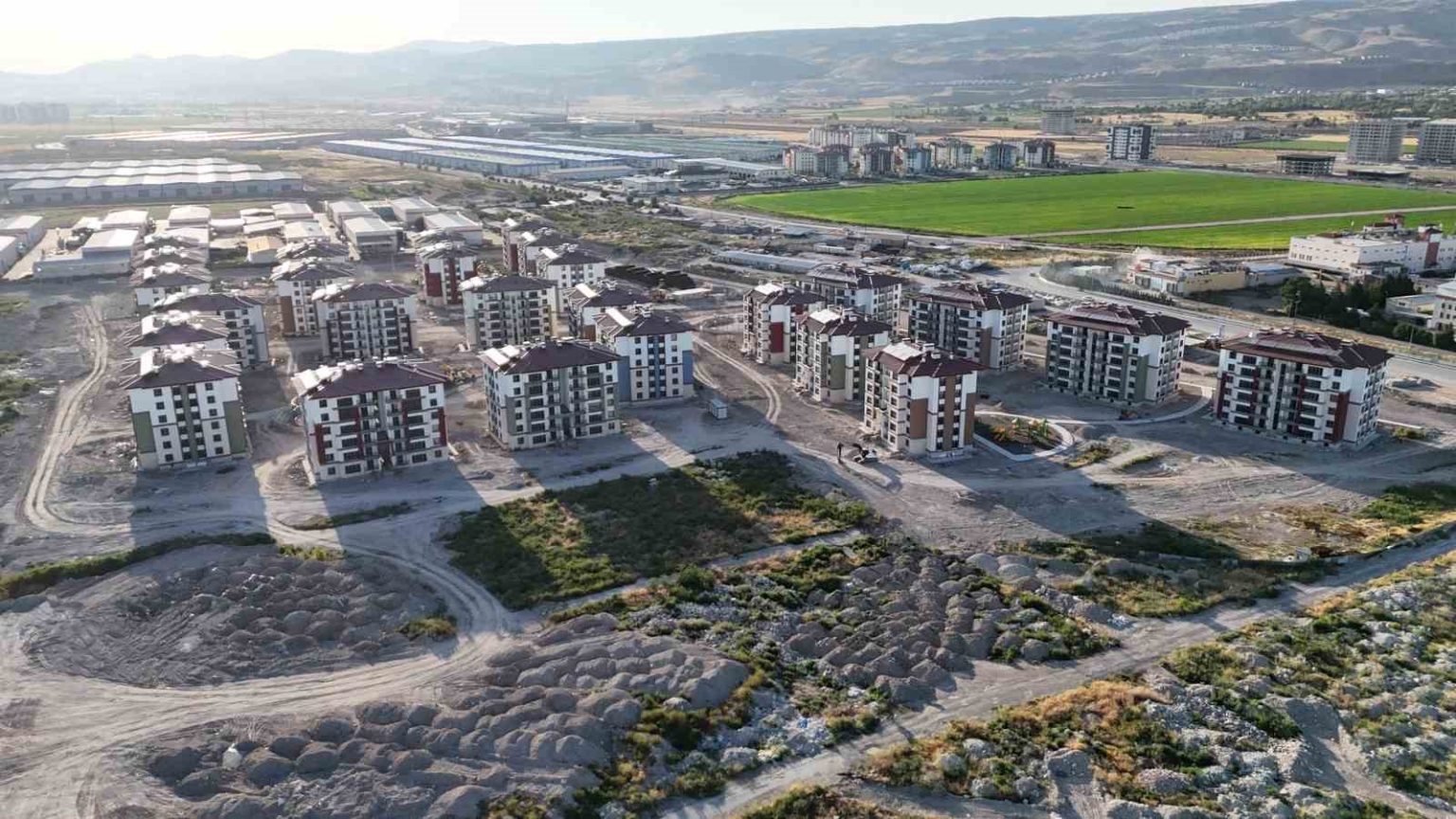 baskan-buyukkilicin-orucreiste-3-milyar-tllik-kentsel-donusum-projesi-hizla-ilerliyor