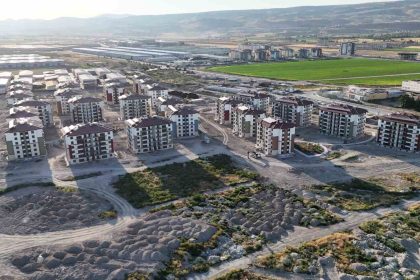 baskan-buyukkilicin-orucreiste-3-milyar-tllik-kentsel-donusum-projesi-hizla-ilerliyor