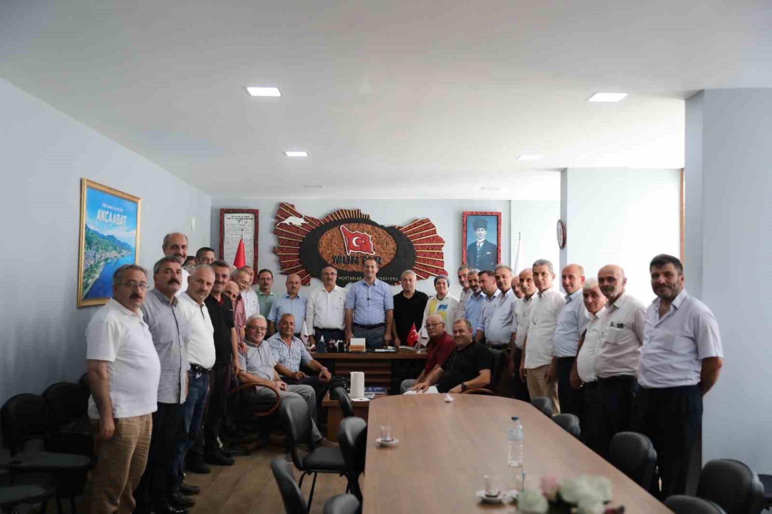 baskan-ekim-muhtarlarla-bir-araya-geldi