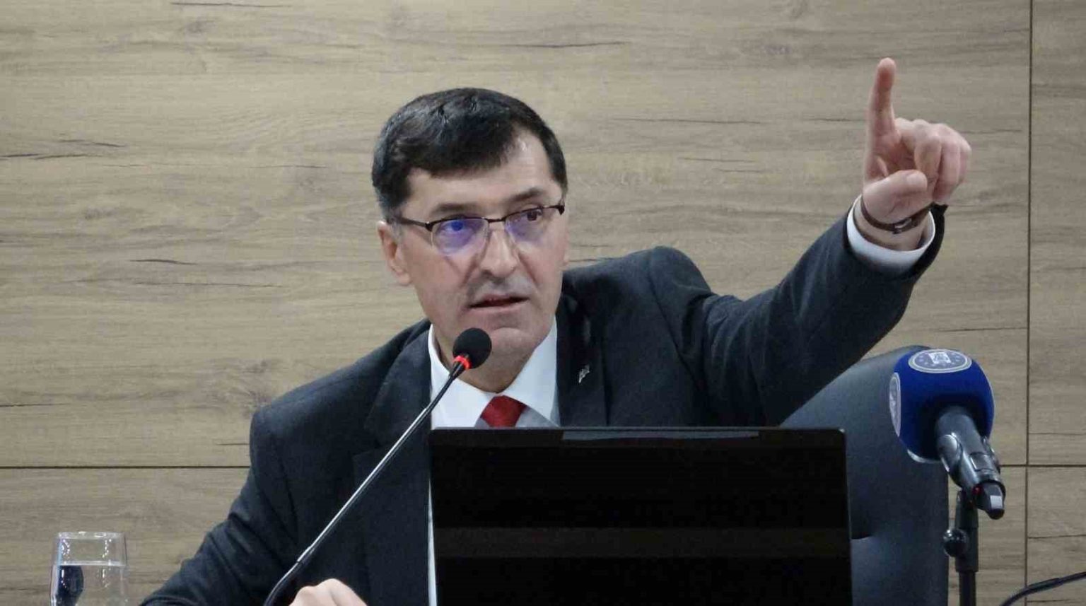 baskan-eyup-kahveciden-parti-degistirecegi-iddialarina-yanit-asilsiz-ve-mesnetsizdir