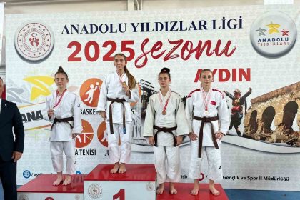 duzcenin-judoculari-turkiye-ucuncusu-oldu