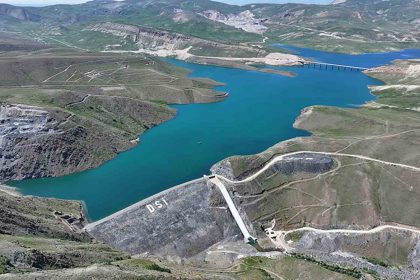 erzincan-turnacayiri-baraji-sulamasi-insaatinda-calismalar-devam-ediyor