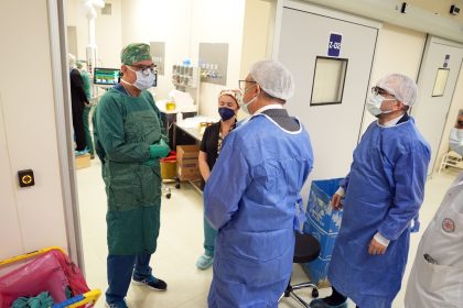 eutf-hastanesi-merkezi-ameliyathanede-ilk-operasyon-yapildi