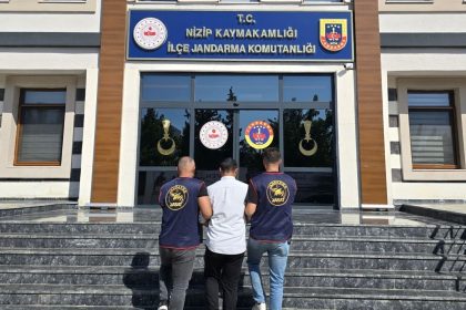 kesinlesmis-hapis-cezasiyla-aranan-uyusturucu-taciri-yakalandi