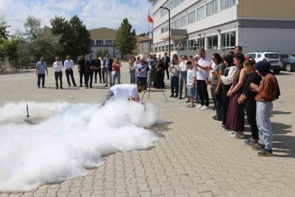ozel-egitim-ogretmenleri-bu-projeyle-bilim-ve-teknoloji-tabanli-ogretim-becerilerini-gelistiriyor