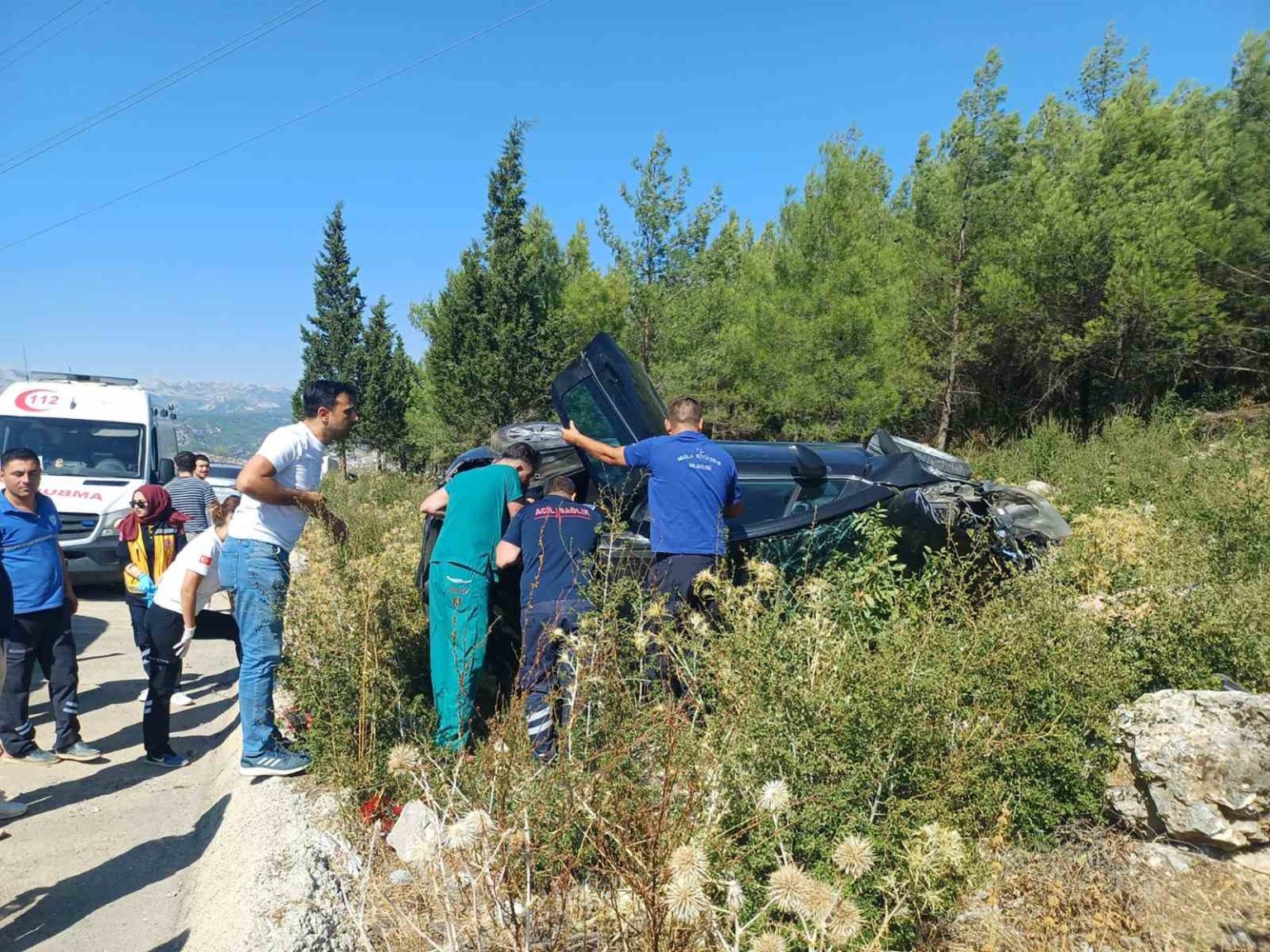 takla-atan-aractan-bir-kisi-yarali-kurtarildi