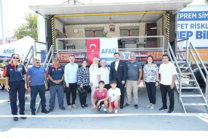 deprem-simulasyon-tirina-yenisehirlilerden-yogun-ilgi