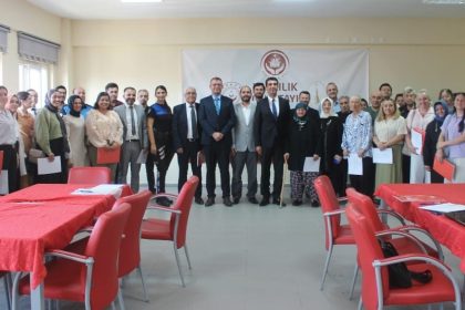 kutahyada-il-yaslilik-calistayi-duzenlendi