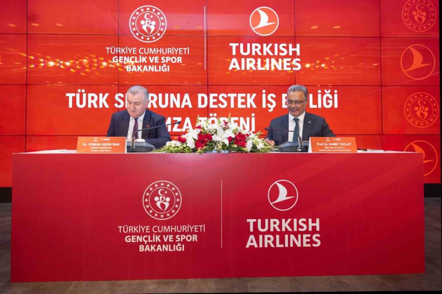 thy-ile-ile-genclik-ve-spor-bakanligi-arasinda-turk-sporuna-destek-is-birligi-protokolu-imzalandi