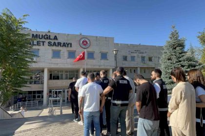 30-milyon-tllik-motosiklet-dolandiriciliginda-supheliler-adliyeye-sevk-edildi