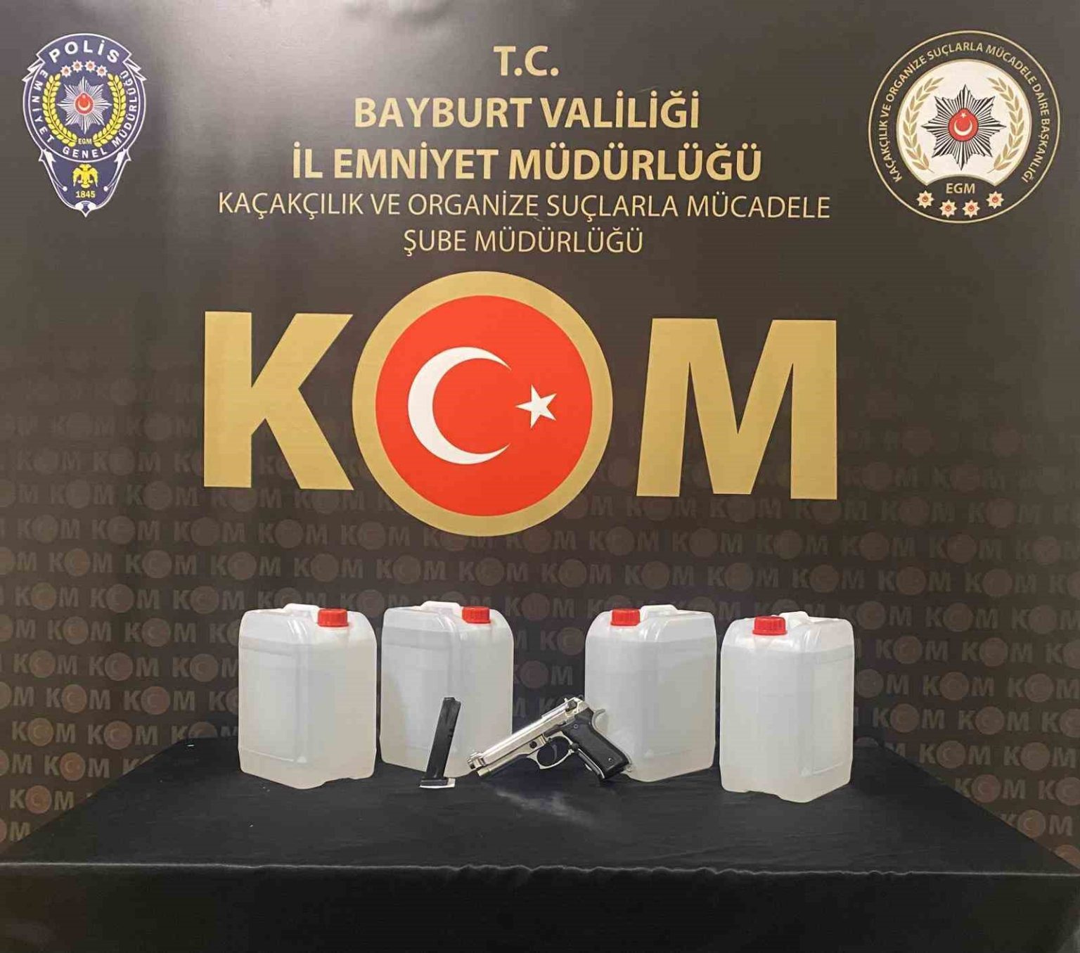 bayburtta-sahte-alkol-operasyonu
