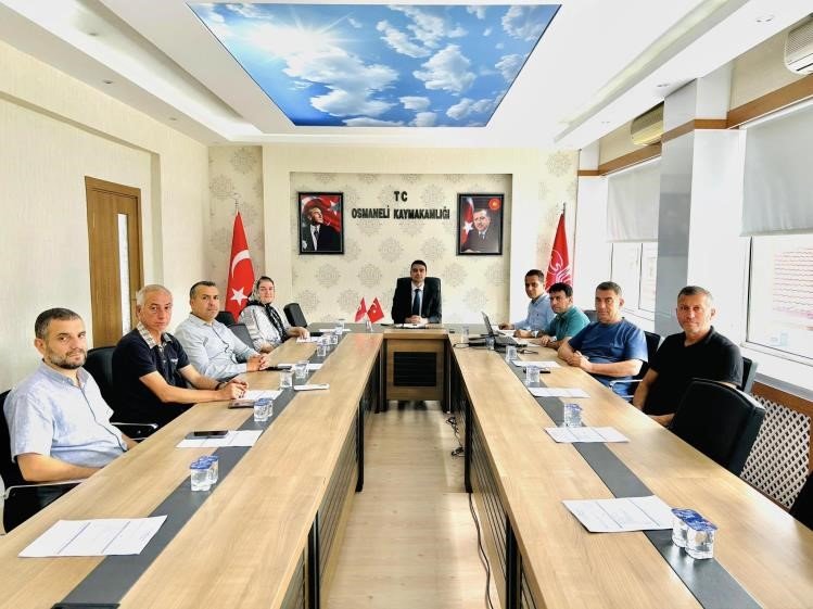 bilecikte-acil-yardim-hanelere-ulasti