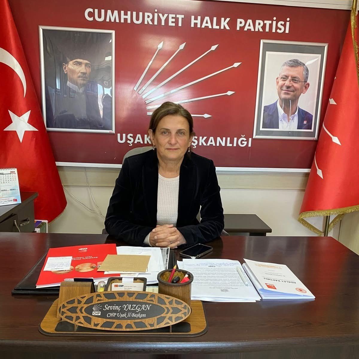 chp-usak-il-baskani-sevinc-yazgan-gorevinden-istifa-etti
