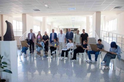 erzincanda-guzel-sanatlar-icin-ozel-yetenek-sinavlari-yapildi