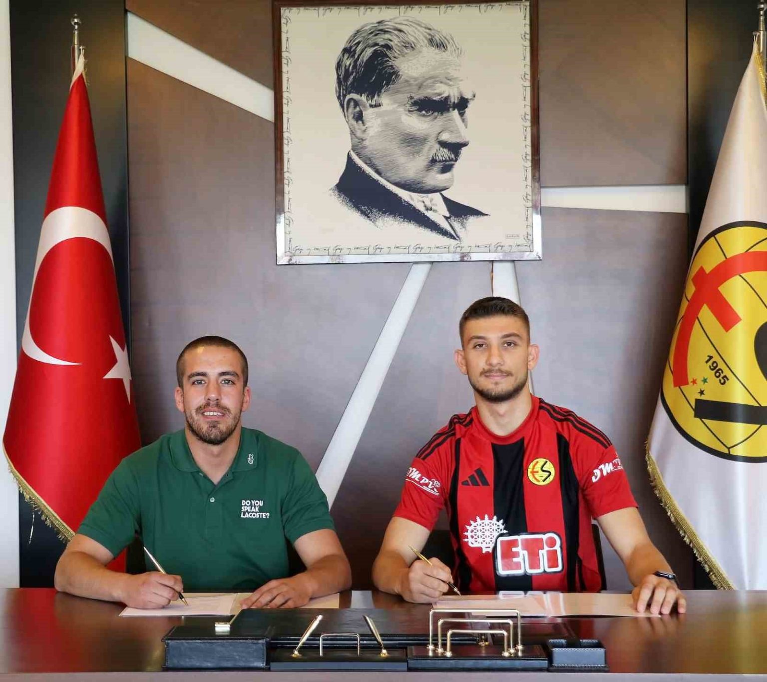 eskisehirsporun-adanaspordan-yaptigi-yeni-transferi-belli-oldu