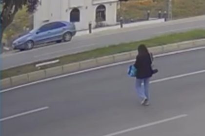 telefona-bakarken-otomobilin-carptigi-genc-kiz-5-ay-sonra-hayatini-kaybetti