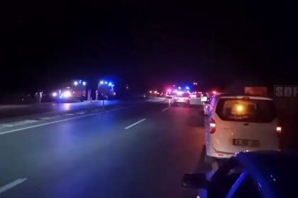 bandirmada-feci-trafik-kazasi-1-olu-4-yarali