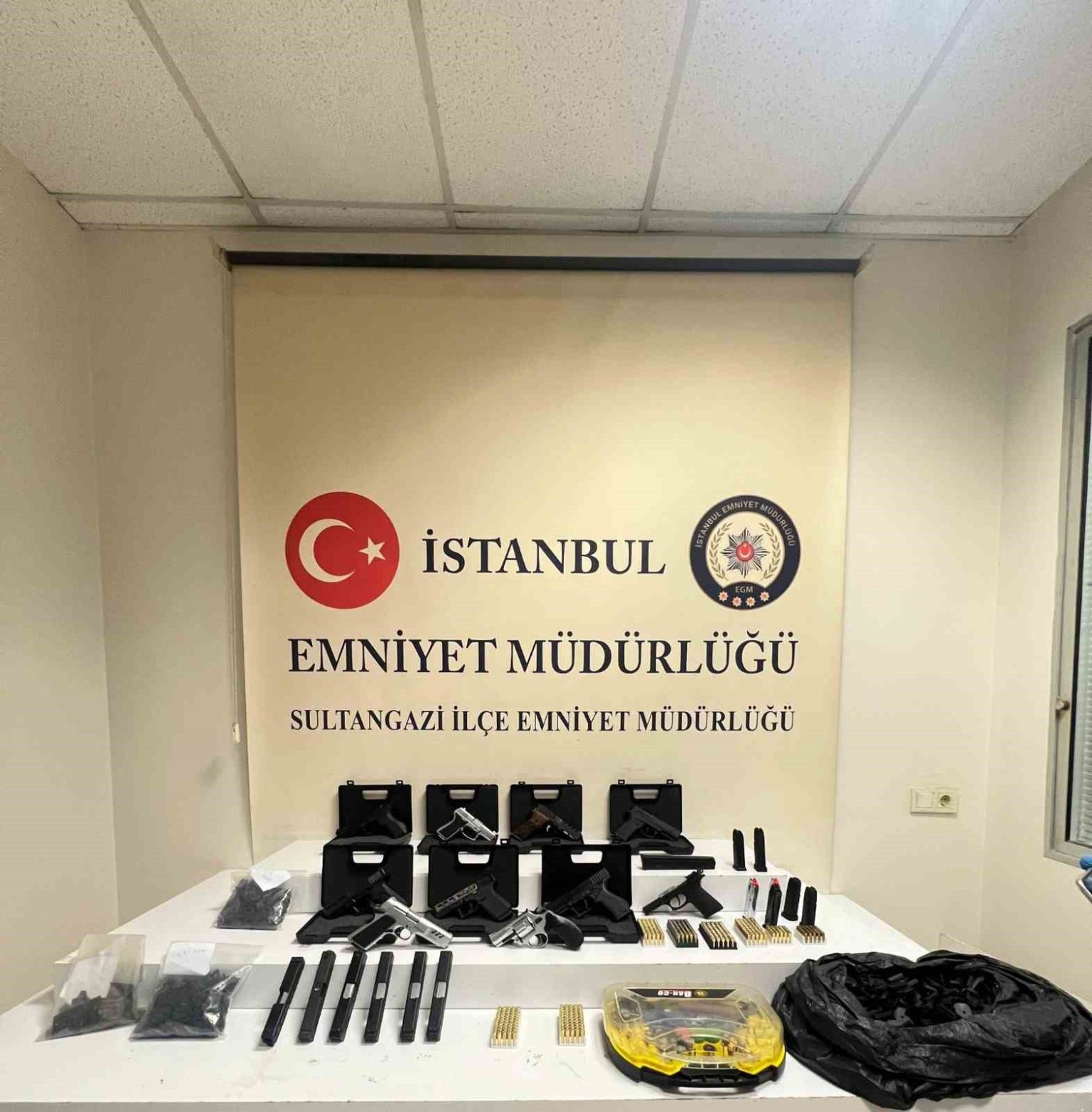 istanbulda-silah-kacakcisina-operasyon