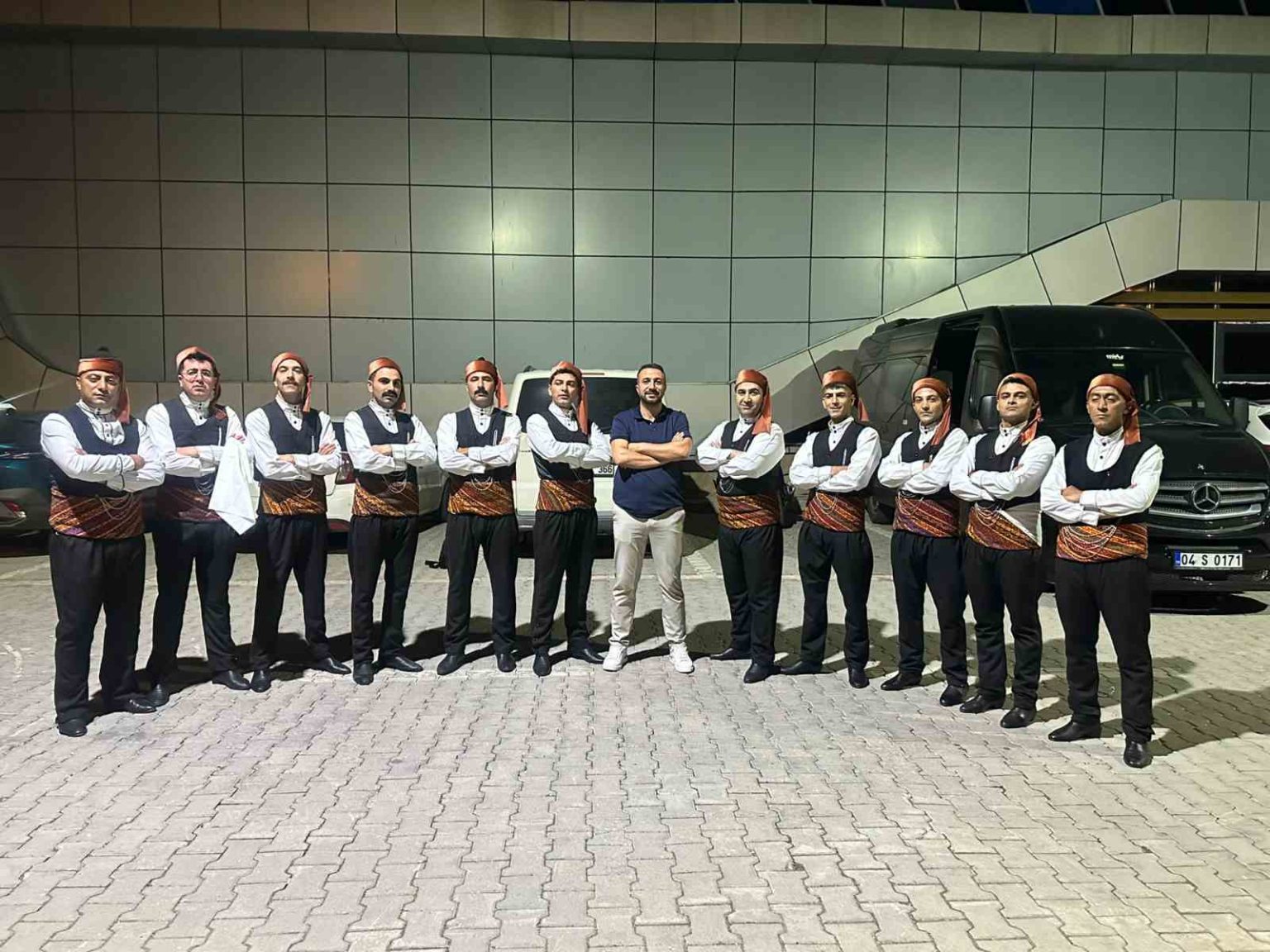 agri-ekibi-halk-oyunlarinda-turkiye-sampiyonu-oldu