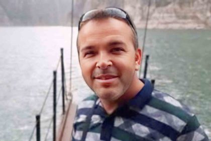 denizde-bogulma-tehlikesi-geciren-ogretmen-kurtarilamadi