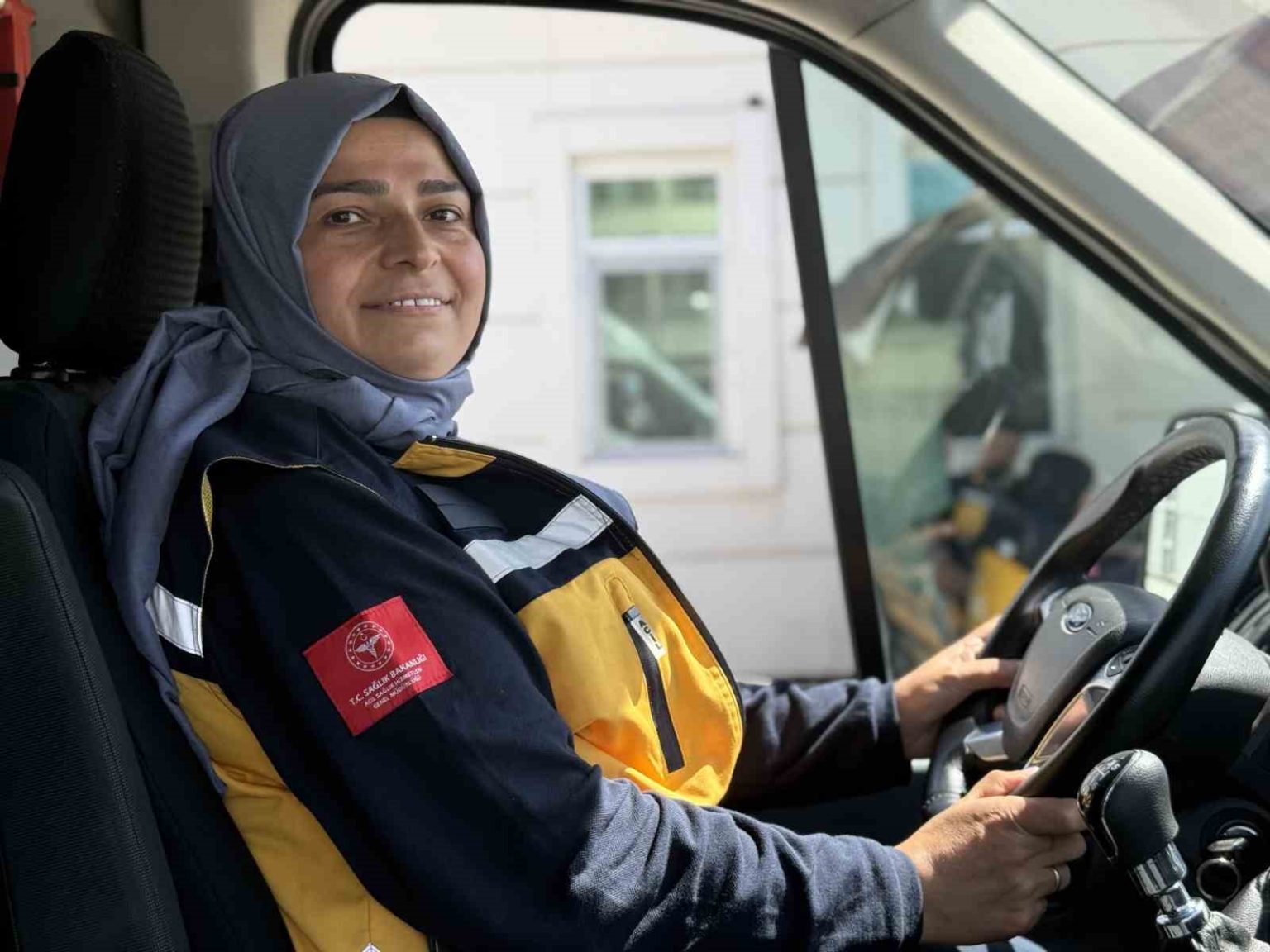 egitimin-birincisi-oldu-direksiyon-basinda-hayat-kurtariyor