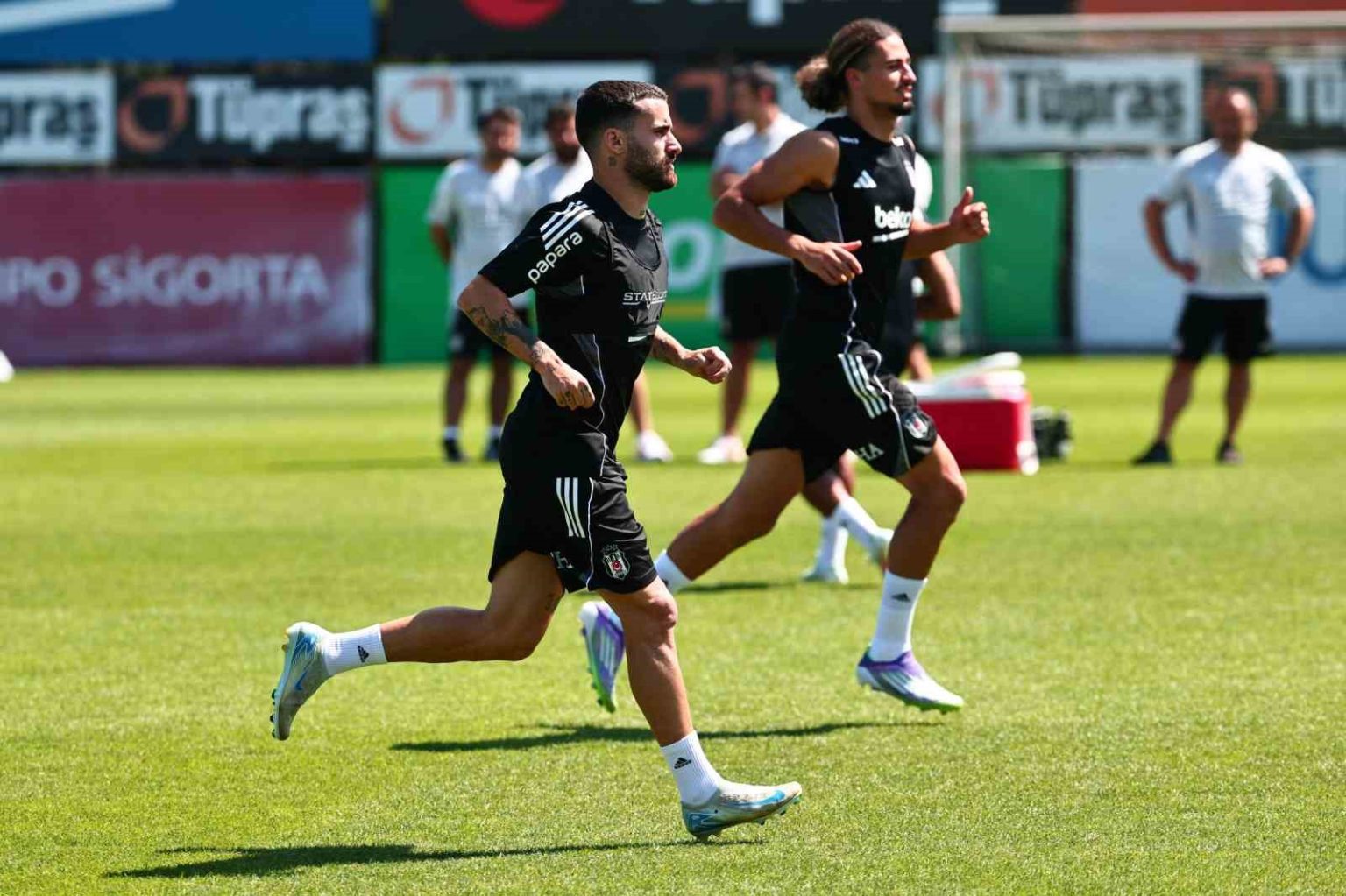 besiktas-lausanne-maci-hazirliklarini-surdurdu