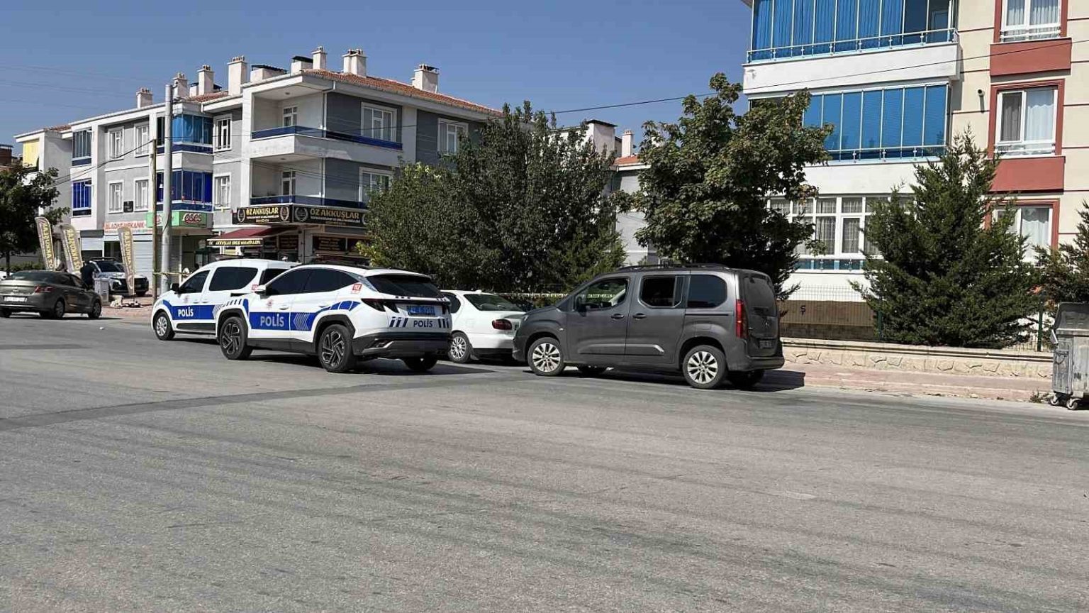 duzeltme-konyada-baba-ve-ogluna-silahli-saldiri-2-olu