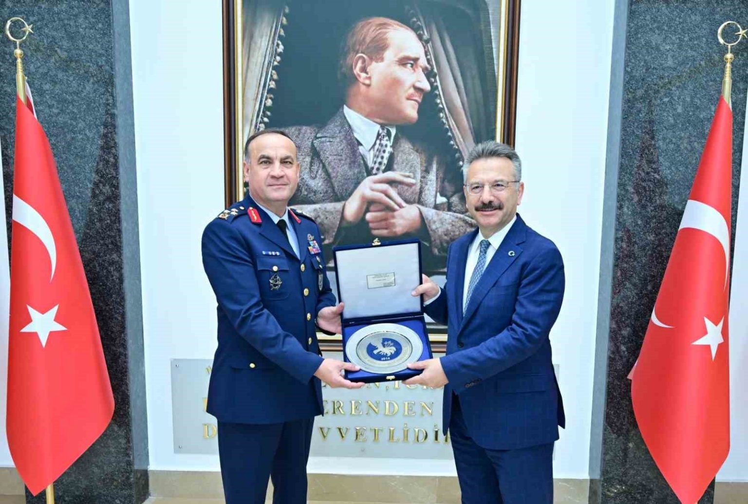 hava-korgeneral-rafet-dalkirandan-vali-aksoya-ziyaret