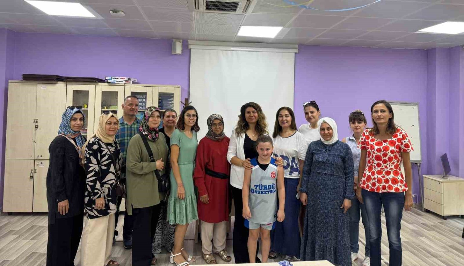 muglada-cocuklarla-etkin-iletisim-yontemleri-semineri-yogun-ilgi-gordu