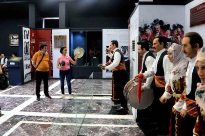 muzeler-elazigin-tarihine-isik-tuttu