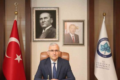 prof-dr-colak-malazgirt-zaferinin-954-yil-donumunu-milletce-gurur-ve-coskuyla-kutluyoruz