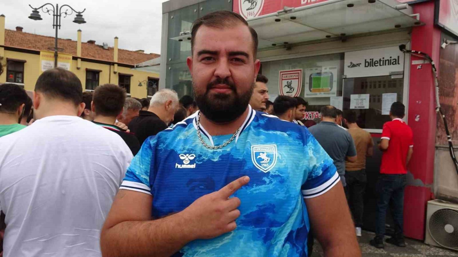 samsunspor-taraftarlarindan-panathinaikos-maci-biletlerine-yogun-ilgi