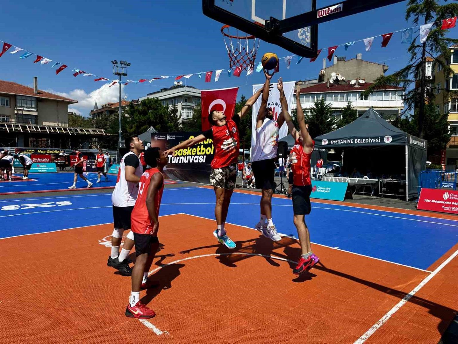 umraniyede-3x3-sokak-basketbolu-heyecani-yasandi