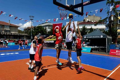 umraniyede-3x3-sokak-basketbolu-heyecani-yasandi
