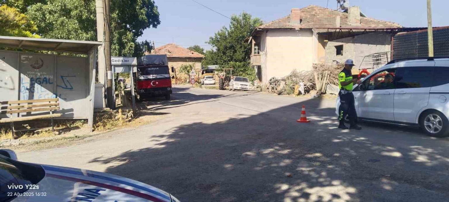 usakta-hayvan-sagligi-icin-denetimler-suruyor