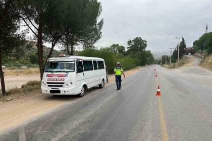 aydinda-jandarmadan-trafik-denetimi