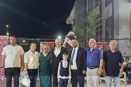 baskan-dilsiz-vatandaslarin-mutlu-gunlerinde-yanlarinda-oldu