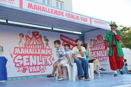 daricada-mahallemde-senlik-var-etkinligi-cocuklarla-bulusuyor