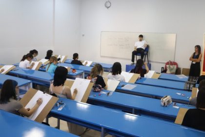 dpu-guzel-sanatlar-fakultesinde-ozel-yetenek-sinavlari-devam-ediyor