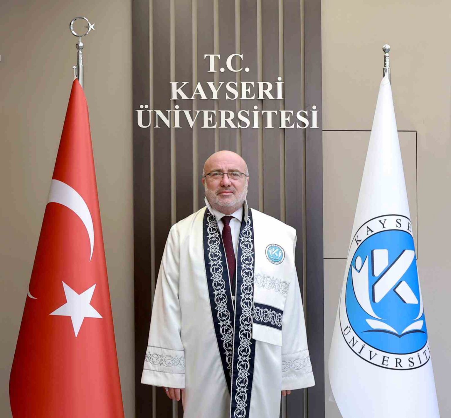 kayu-rektoru-prof-dr-karamustafadan-malazgirt-zaferi-mesaji