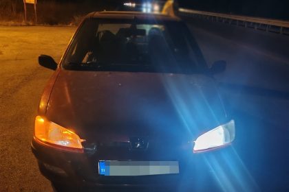 manisada-isik-donanimi-denetiminde-7-arac-trafikten-men-edildi