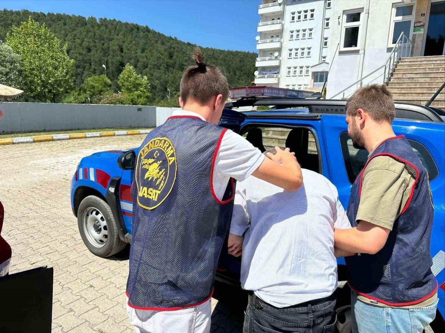 orduda-jandarma-ekiplerinden-denetimler-31-supheli-yakalandi