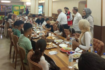 patnosta-cocuklara-yemek-etkinligi