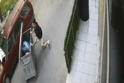 rampadan-kayan-cop-konteynerini-aracla-carpmadan-son-anda-durdurdu